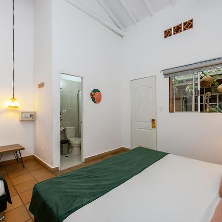Botanica Casa Hotel Medellin Luaran gambar