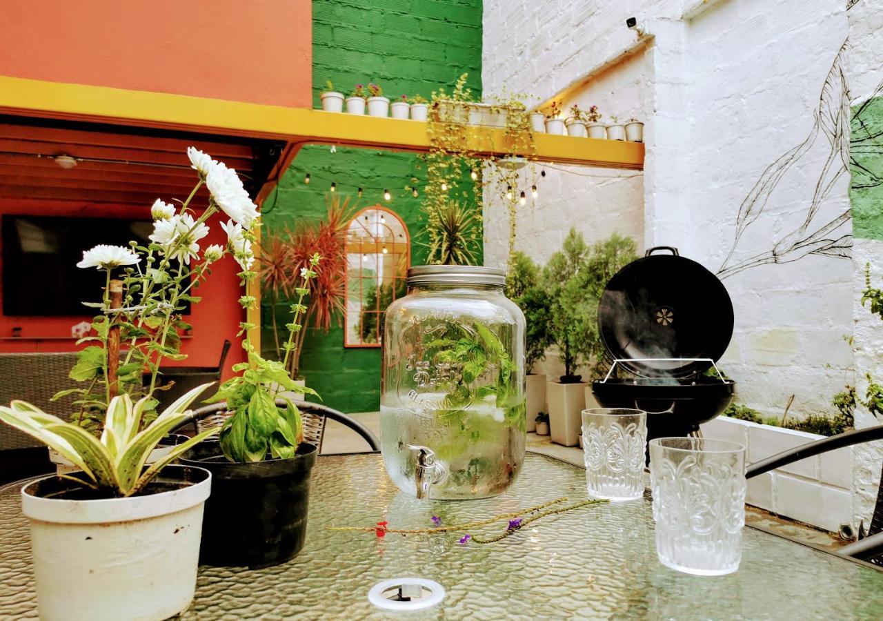 Botanica Casa Hotel Medellin Luaran gambar