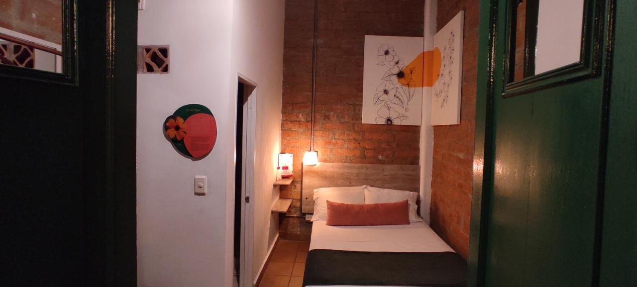 Botanica Casa Hotel Medellin Luaran gambar