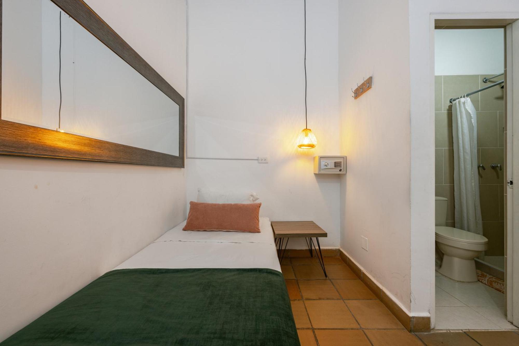Botanica Casa Hotel Medellin Luaran gambar