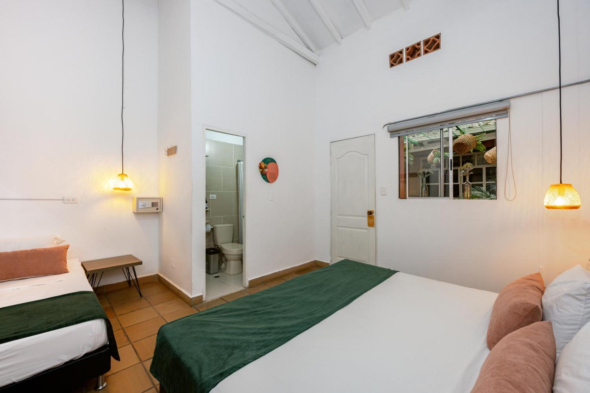 Botanica Casa Hotel Medellin Luaran gambar