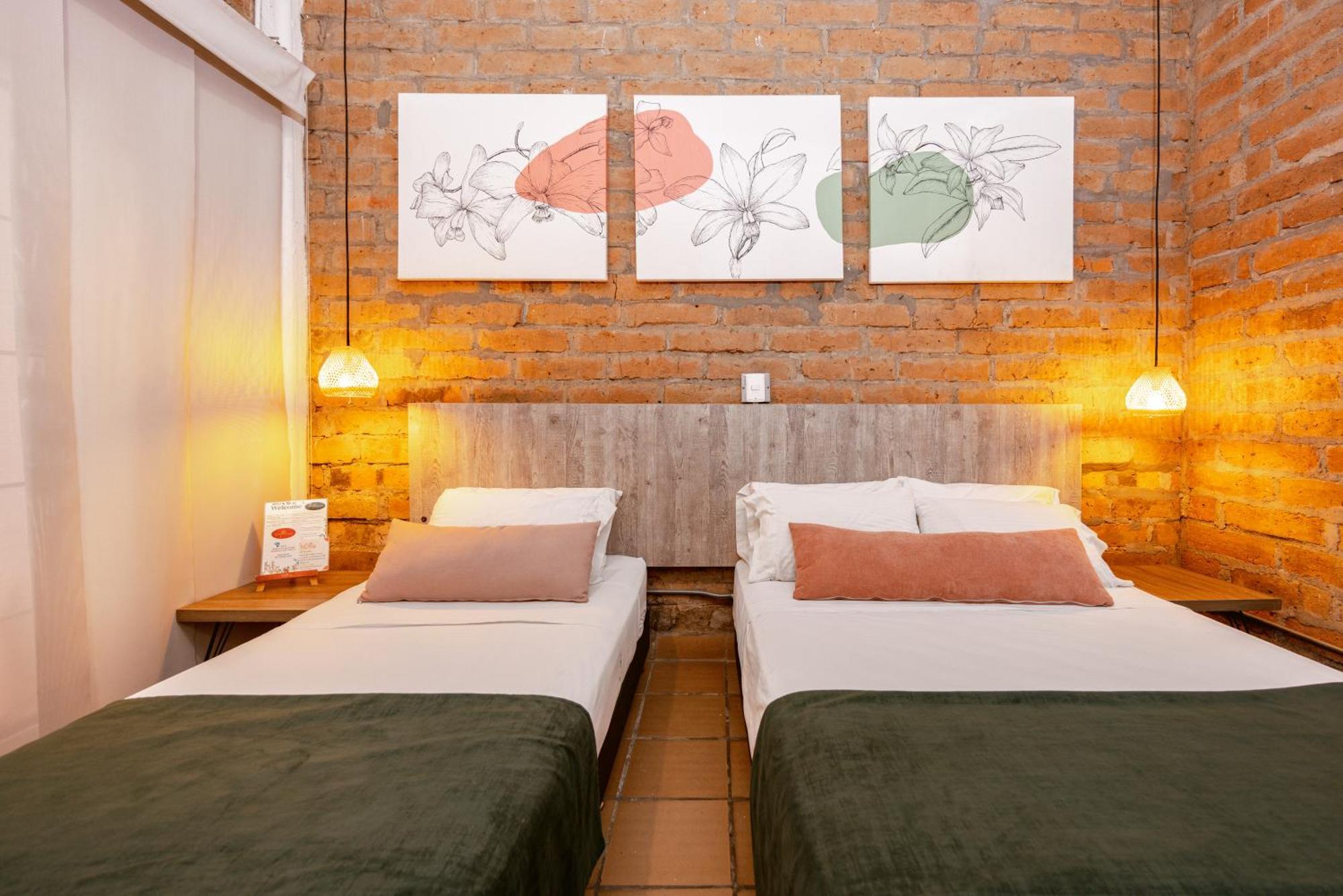 Botanica Casa Hotel Medellin Luaran gambar